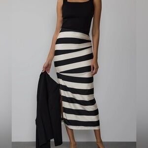 NY&Co Black & White Striped Skirt